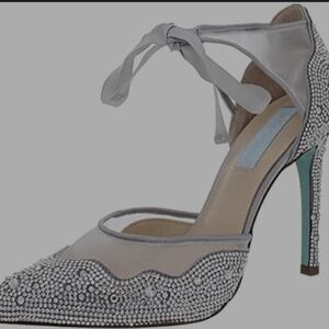 Betsey Johnson Bridal Silver Glitter Heels Shoes Rhinestones 7.5 Wedding Iris